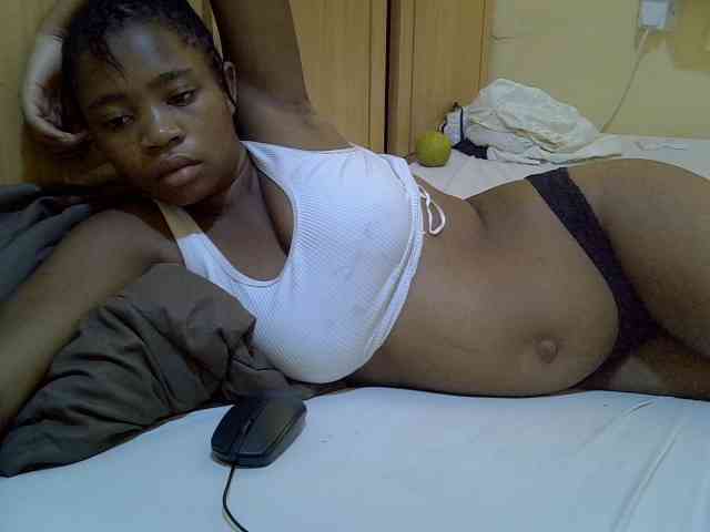 pretty-bianca webcam