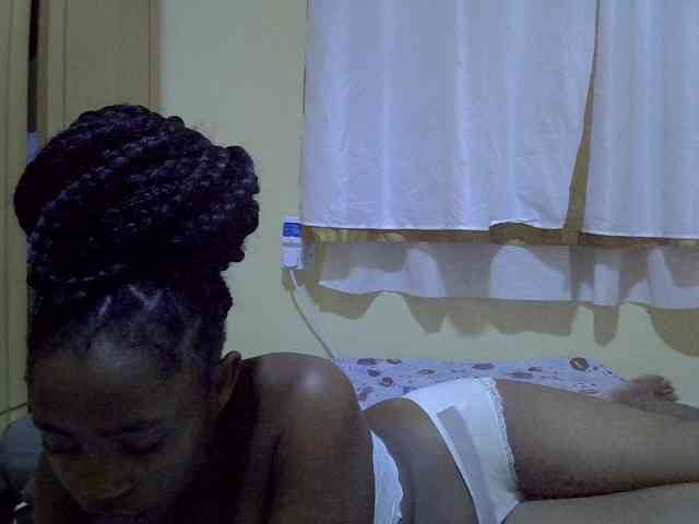 pretty-bianca webcam