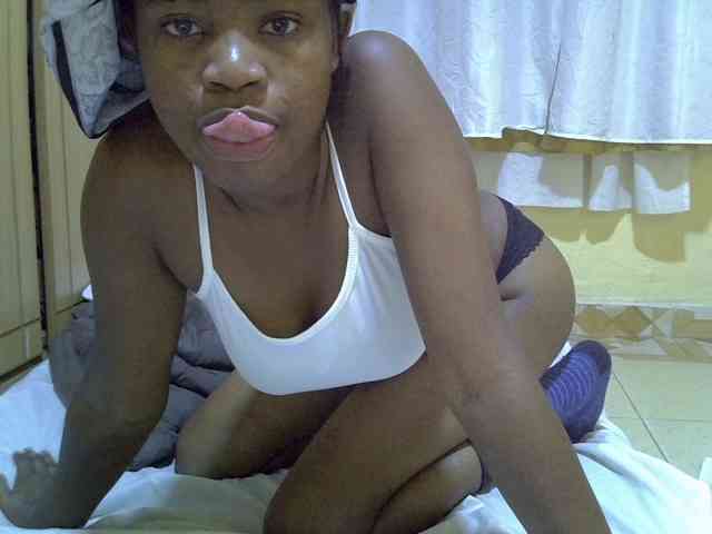 pretty-bianca webcam