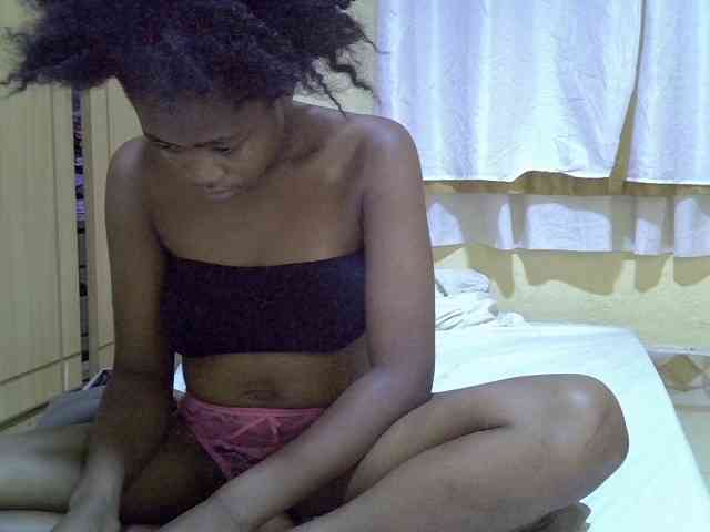 pretty-bianca webcam