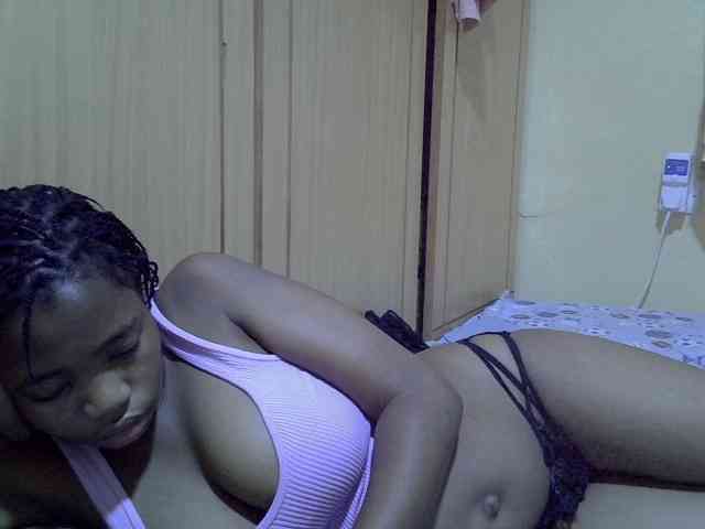 pretty-bianca webcam