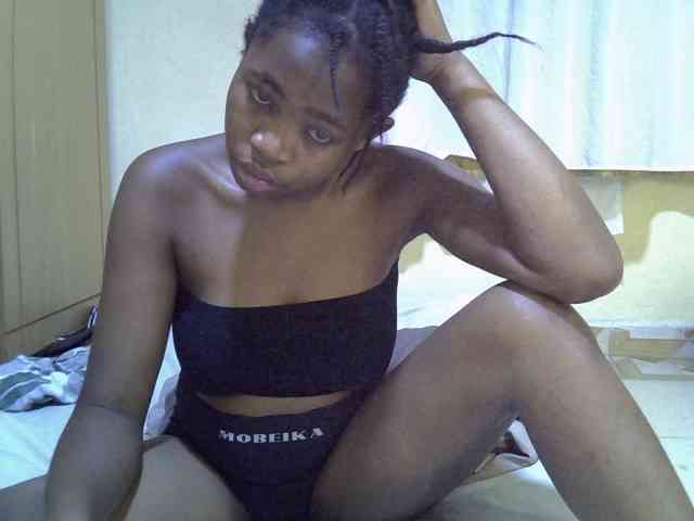 pretty-bianca webcam