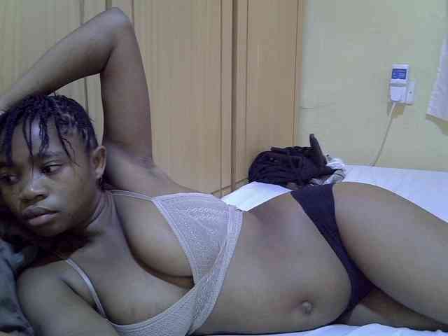 pretty-bianca webcam