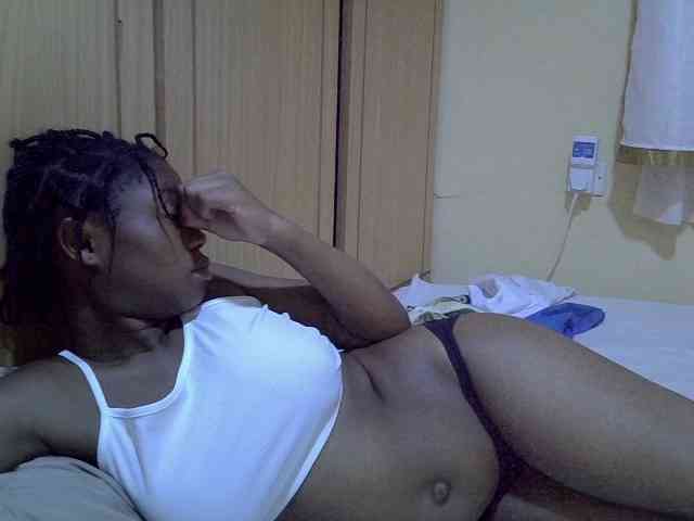 pretty-bianca webcam