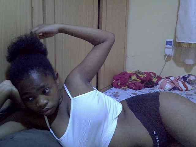 pretty-bianca webcam