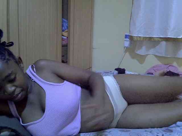 pretty-bianca webcam