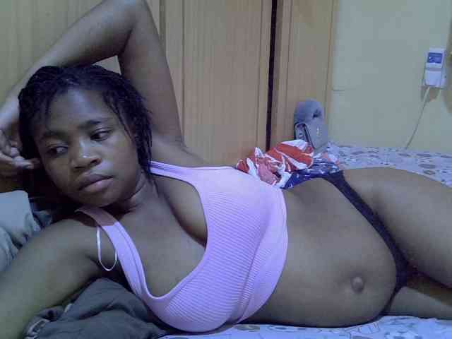 pretty-bianca webcam