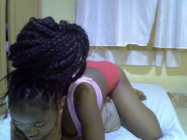 pretty-bianca Live Webcam on BongaCams