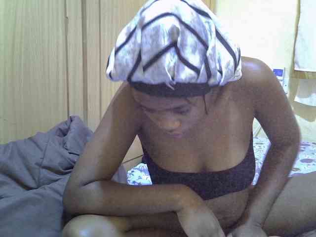 pretty-bianca webcam