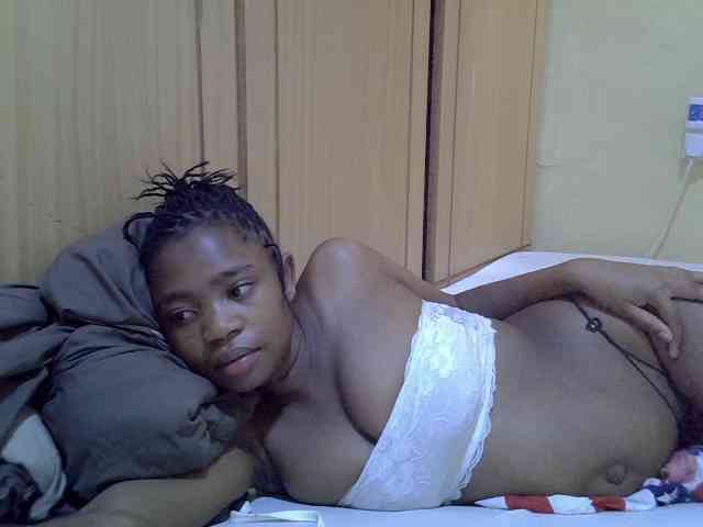 pretty-bianca webcam