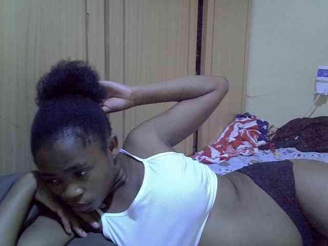 pretty-bianca webcam