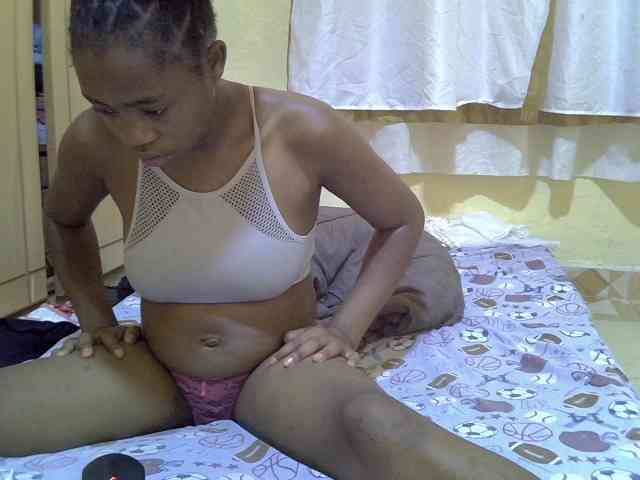 pretty-bianca Live Webcam on BongaCams