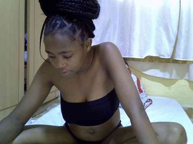 pretty-bianca webcam