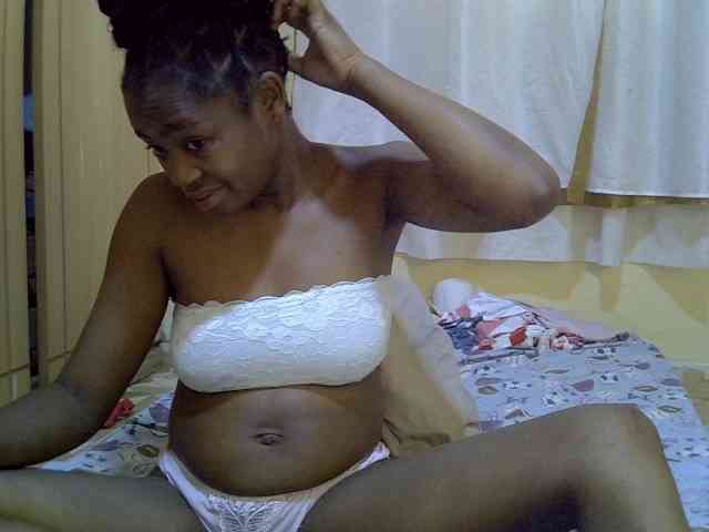 pretty-bianca webcam