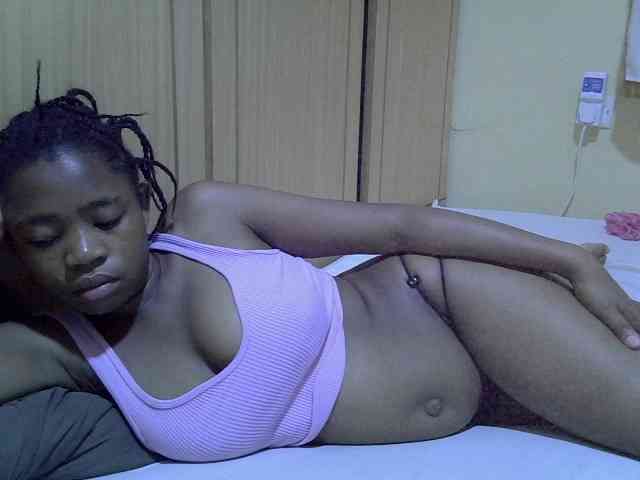 pretty-bianca webcam