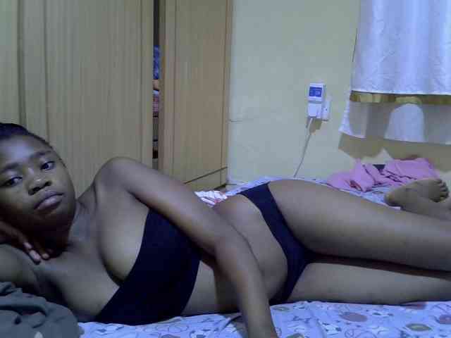 pretty-bianca webcam