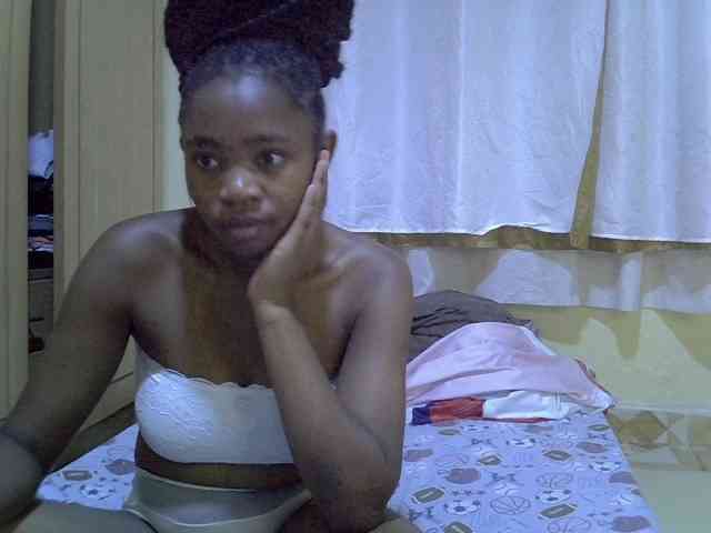 pretty-bianca webcam