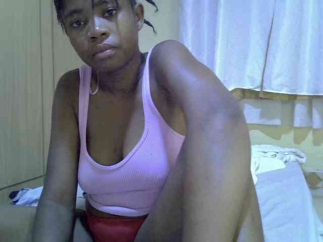 pretty-bianca webcam