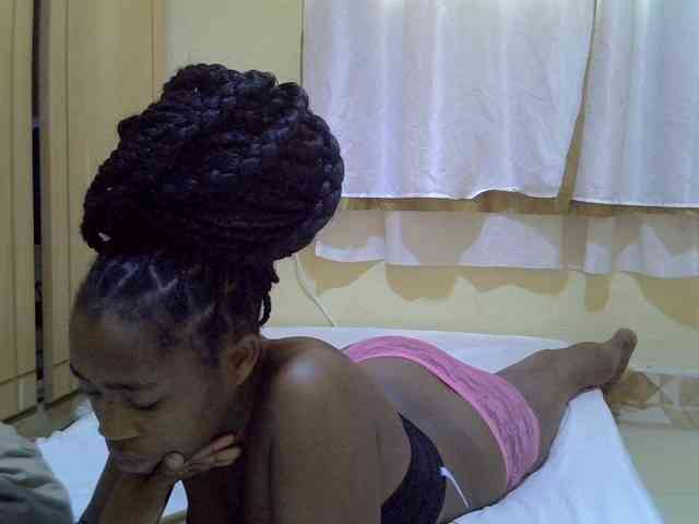 pretty-bianca webcam