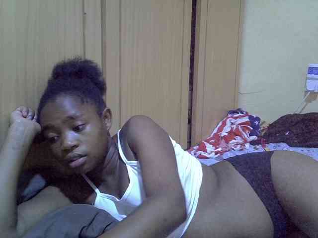 pretty-bianca webcam