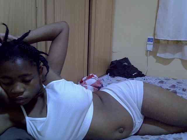 pretty-bianca webcam
