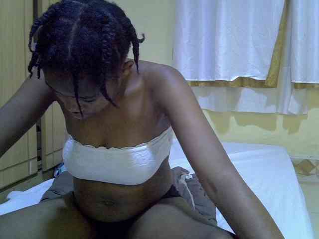 pretty-bianca webcam
