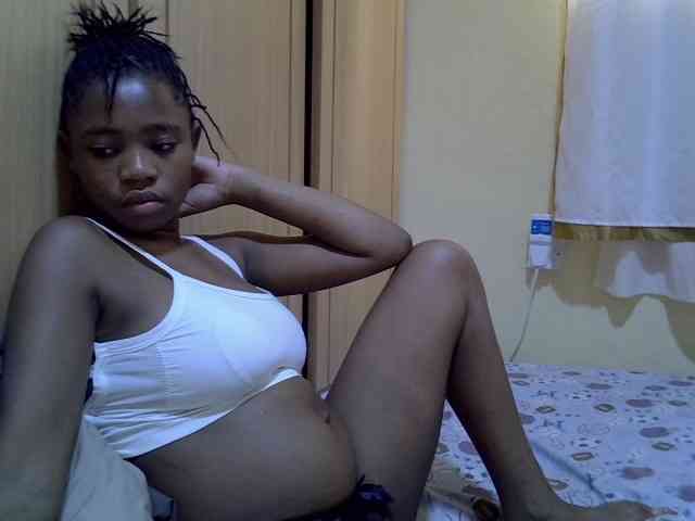 pretty-bianca webcam