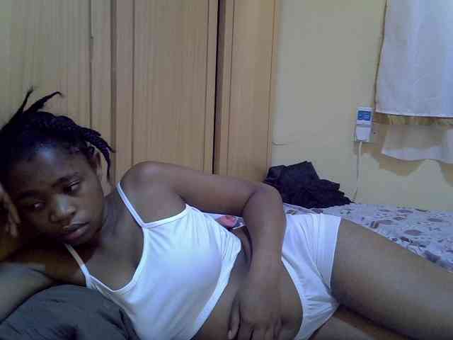 pretty-bianca webcam