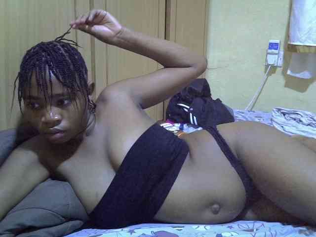 pretty-bianca webcam