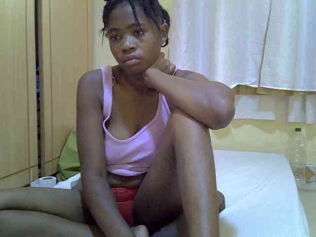 pretty-bianca webcam