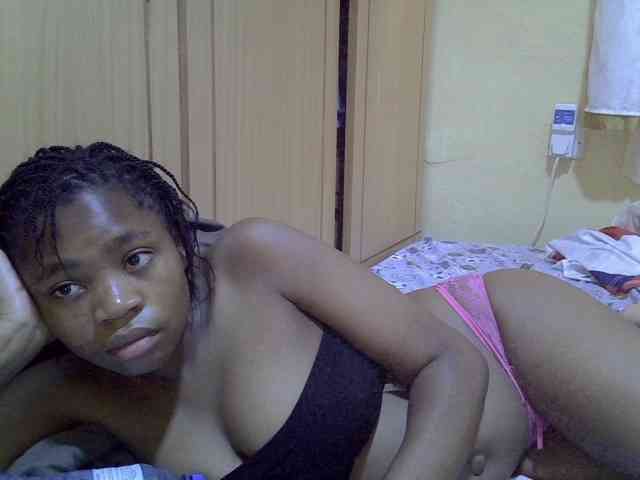 pretty-bianca webcam