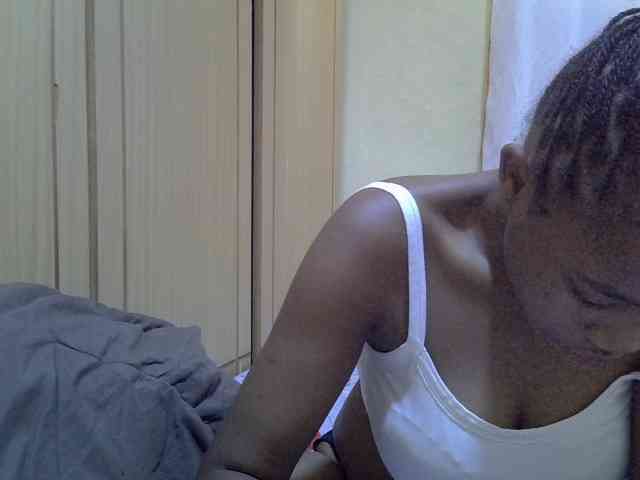 pretty-bianca webcam