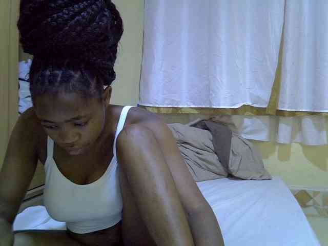 pretty-bianca webcam