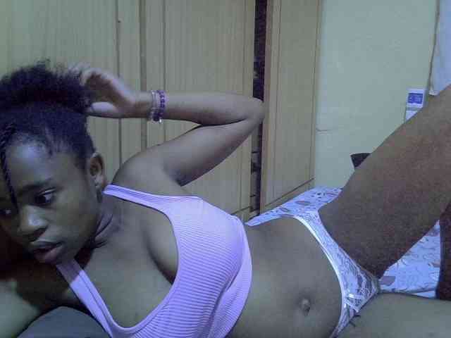 pretty-bianca webcam