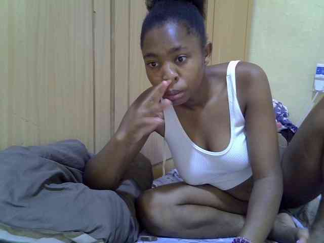 pretty-bianca webcam