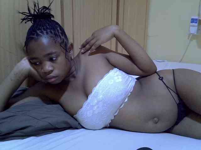 pretty-bianca webcam