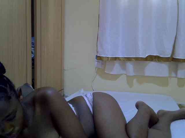 pretty-bianca webcam
