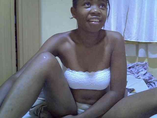 pretty-bianca webcam