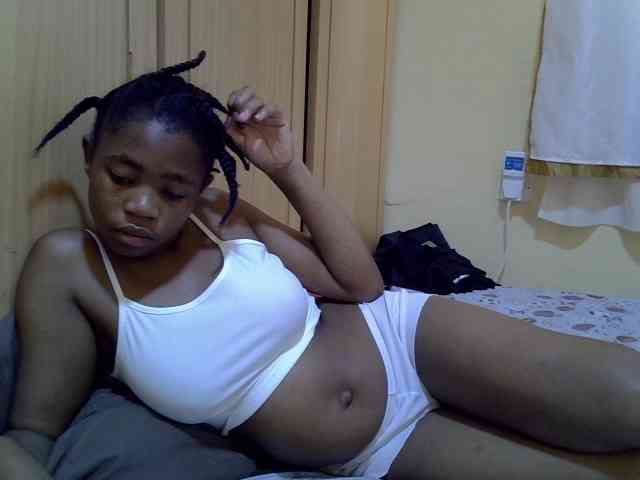 pretty-bianca webcam