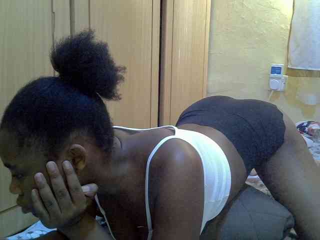 pretty-bianca webcam