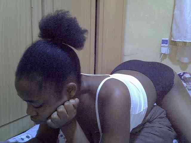 pretty-bianca webcam