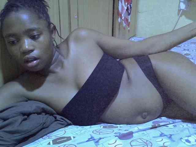 pretty-bianca webcam
