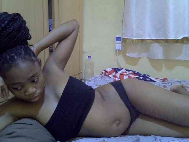 pretty-bianca webcam