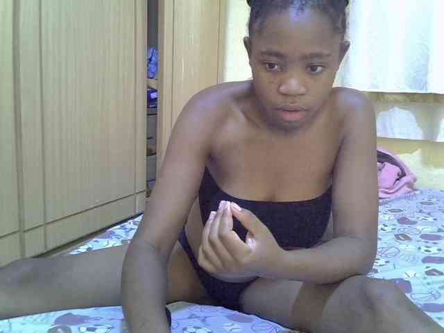 pretty-bianca webcam