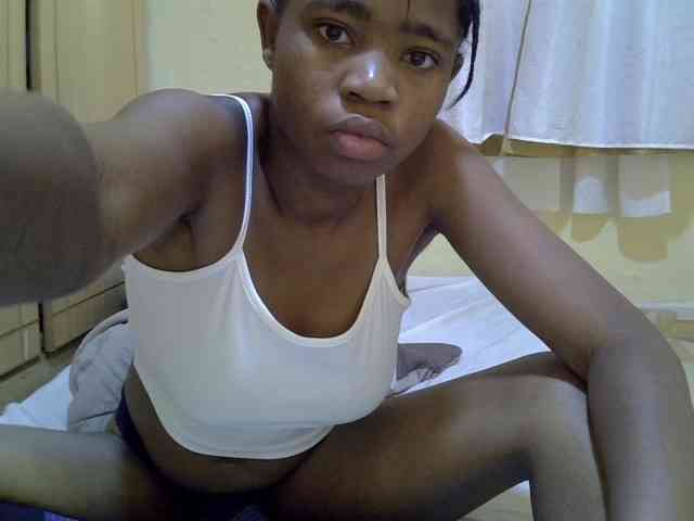 pretty-bianca webcam