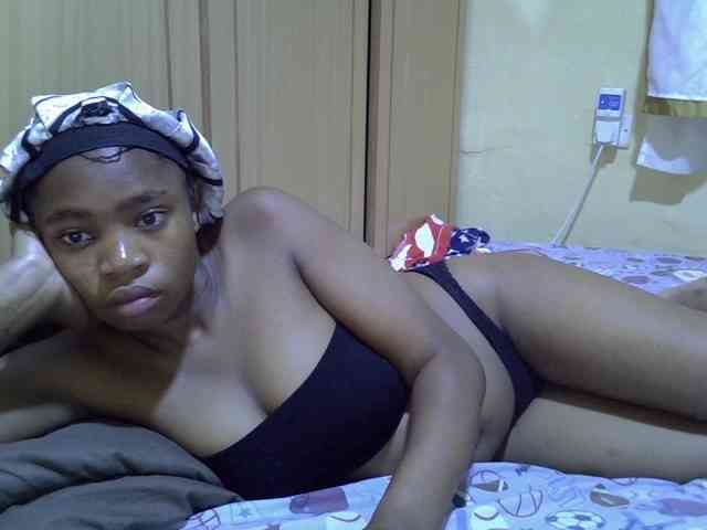 pretty-bianca webcam