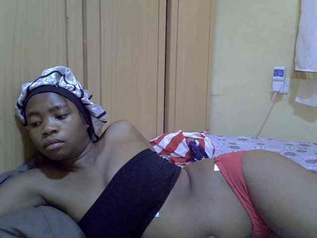pretty-bianca webcam