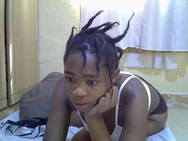 pretty-bianca webcam