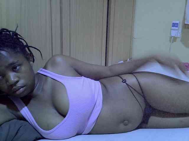 pretty-bianca webcam