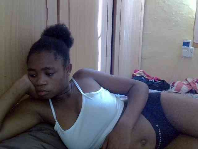 pretty-bianca webcam